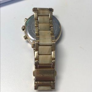 Image thumbnail 2